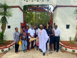 Oba Adefunmi II and some visitors 